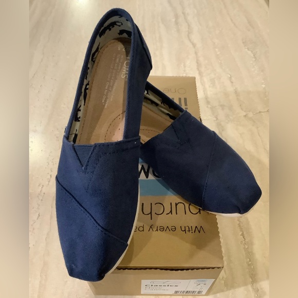 Toms Shoes - Toms Classic Navy Canvas Slip On Shoes, 7.5